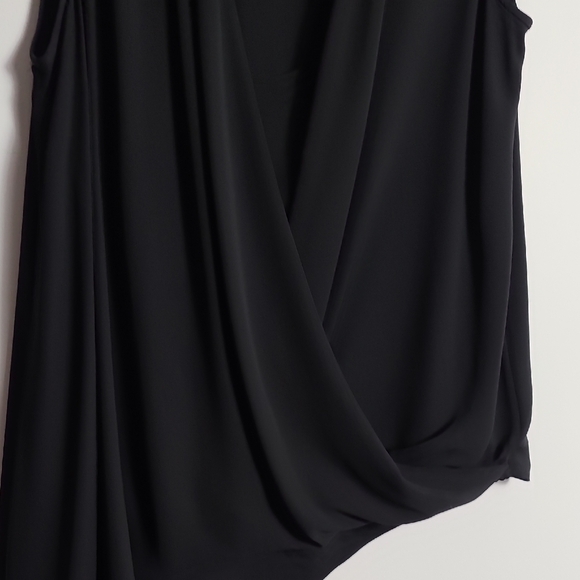 BCBGMAXAZRIA Cecil Asymmetric Sleeveless Top In Black Size Small - Picture 7 of 16